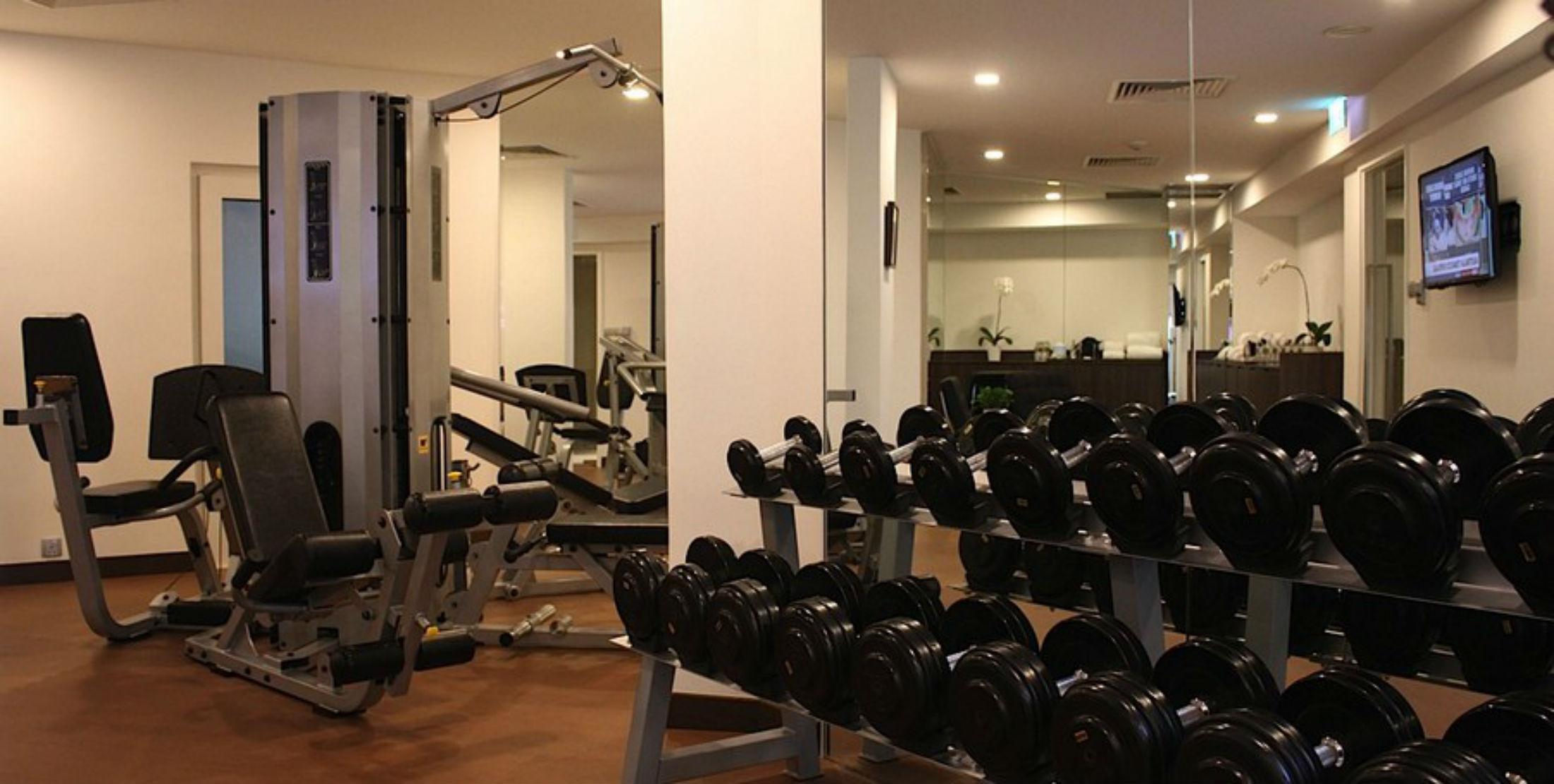 Goodwood Park Hotel Singapur Zewnętrze zdjęcie The gym at the hotel
